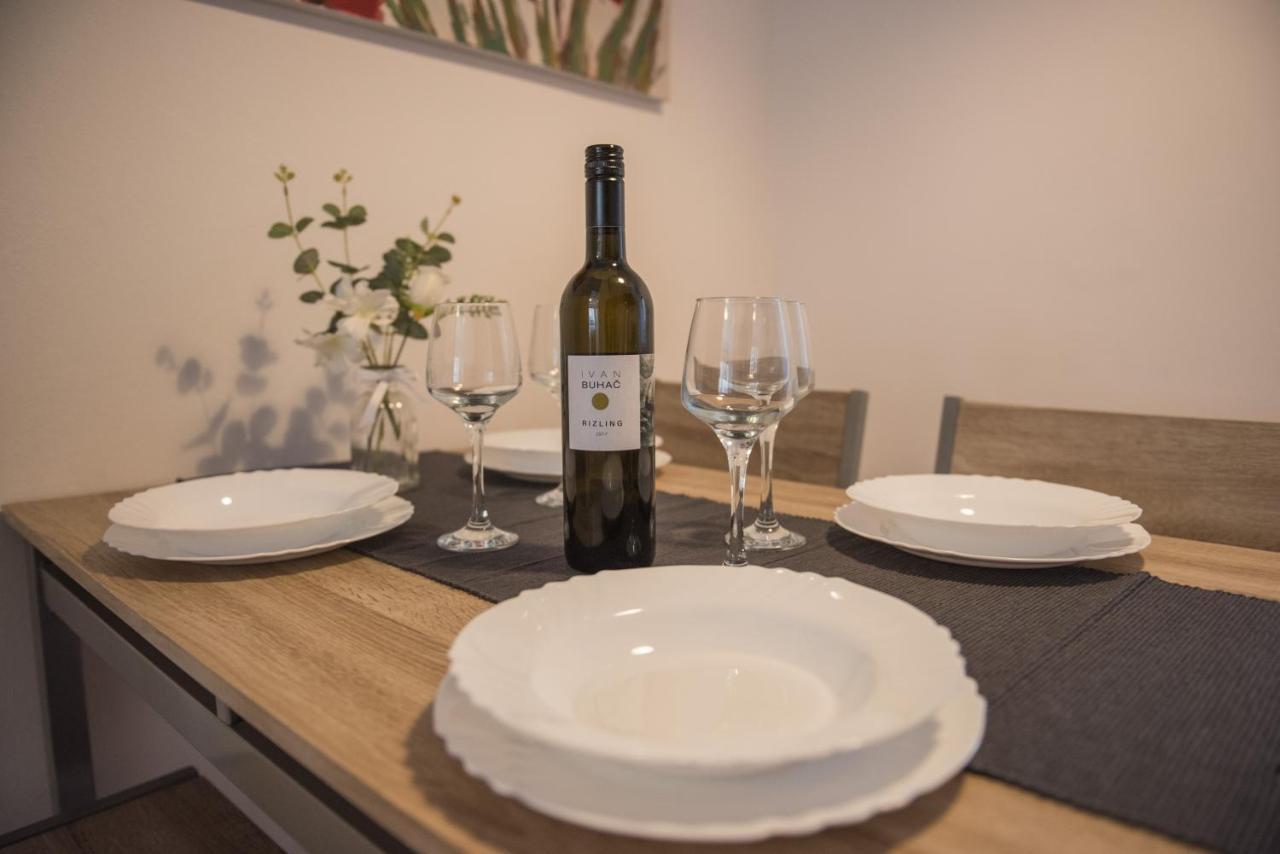 Apartman Aurora *